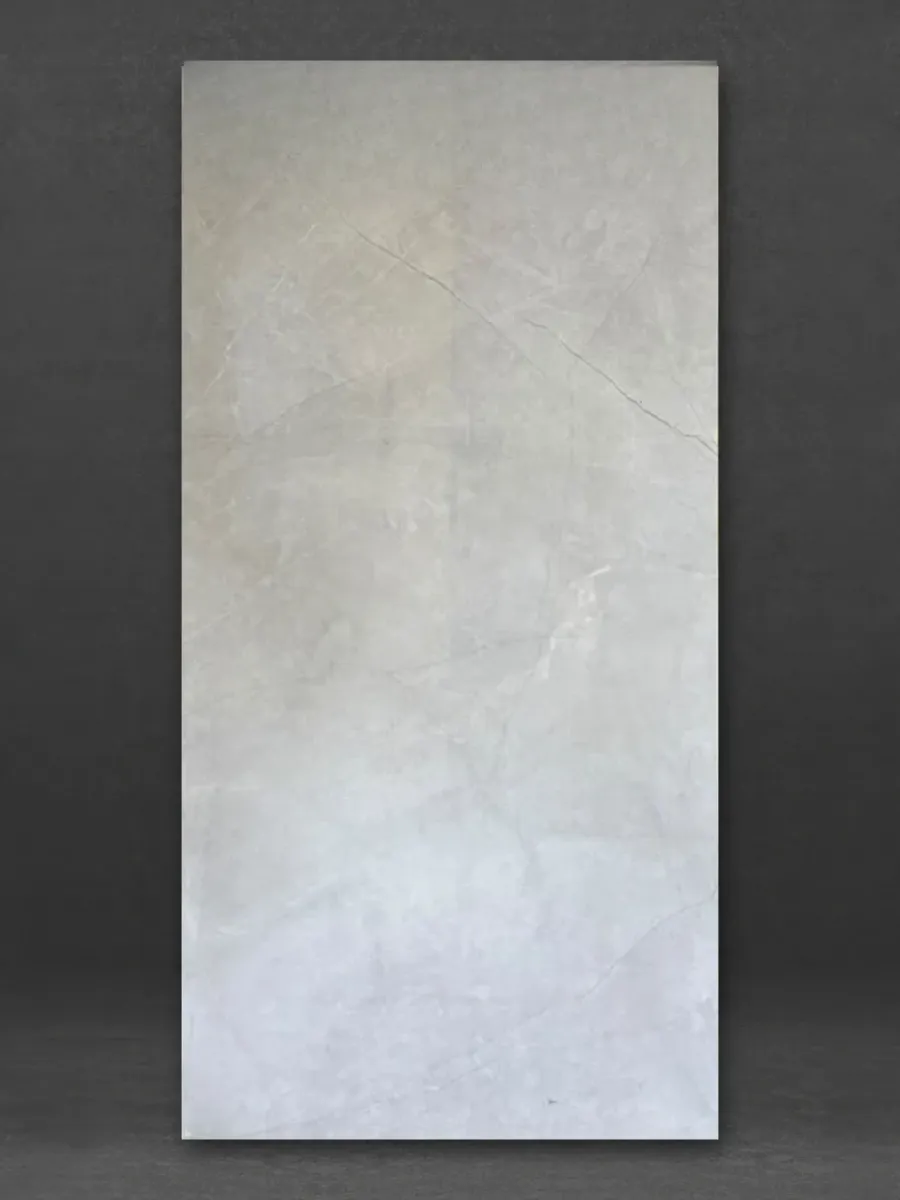Pulpis Silver Polished Flooring